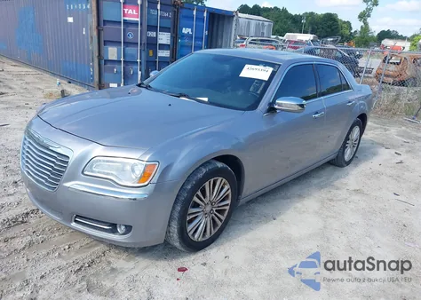 2013 Chrysler 300 Motown from USA, damaged, VIN 2C3CCARG0DH605717